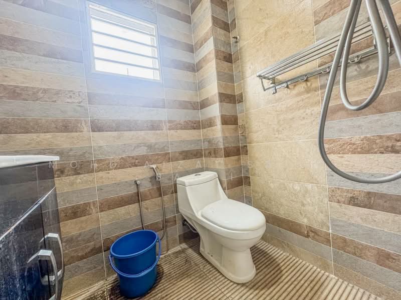Rumah Teres 3 Tingkat untuk Dijual di Ampang (Kuala Lumpur) - Mohd Aizat Saiful Bahri - Bathroom - PropertyGuru.com.my