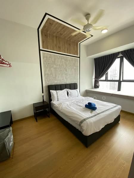 Kondominium untuk Dijual di Royal Strand @ Country Garden Danga Bay - Marco Choo - Bedroom - PropertyGuru.com.my