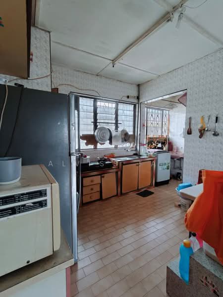 Rumah Flat untuk Dijual di Flat Taman Ungku Tun Aminah - Alviss Tay - Kitchen - PropertyGuru.com.my