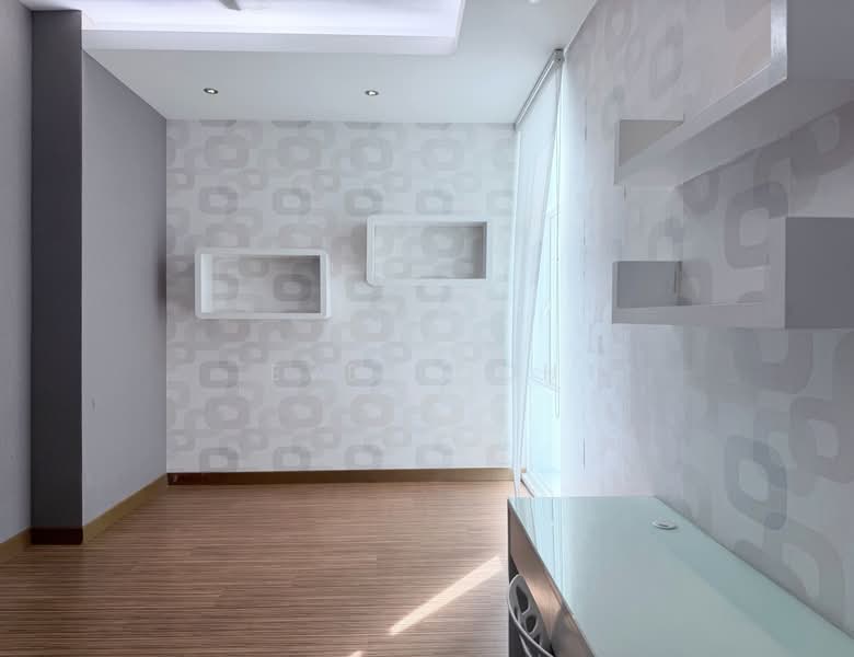 Kondominium untuk Disewa di Fettes Residence - Even Goh - Fourth Bedroom - PropertyGuru.com.my