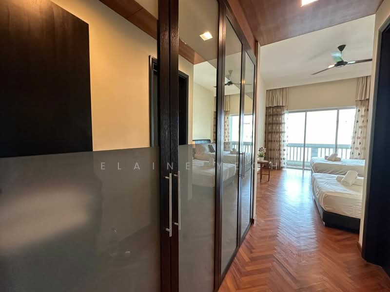 Servis Apartment untuk Disewa di Straits Quay (The Suites at Waterside) - Elaine Yeoh - Bedroom - PropertyGuru.com.my