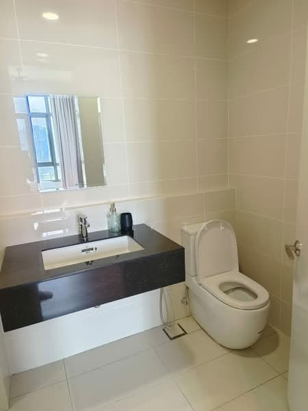 Kondominium untuk Disewa di The Maple Residences - Emily Tai - Bathroom - PropertyGuru.com.my