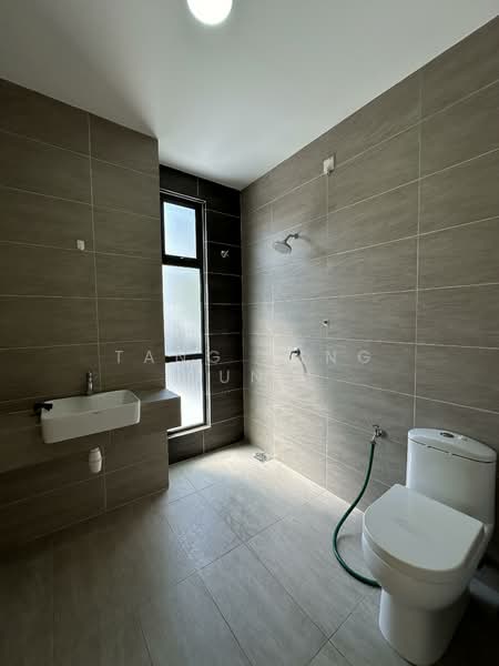 2-storey Terraced House for Rent in Dengkil (Selangor) - Tang Ming Fung - Bathroom - PropertyGuru.com.my
