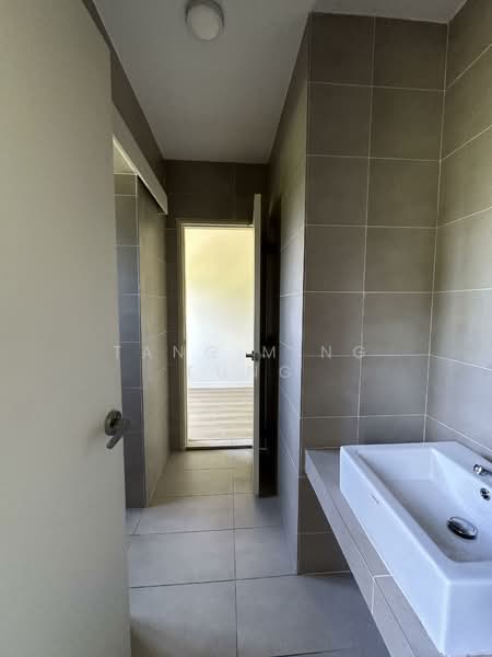 2-storey Terraced House for Rent in Dengkil (Selangor) - Tang Ming Fung - Bathroom - PropertyGuru.com.my