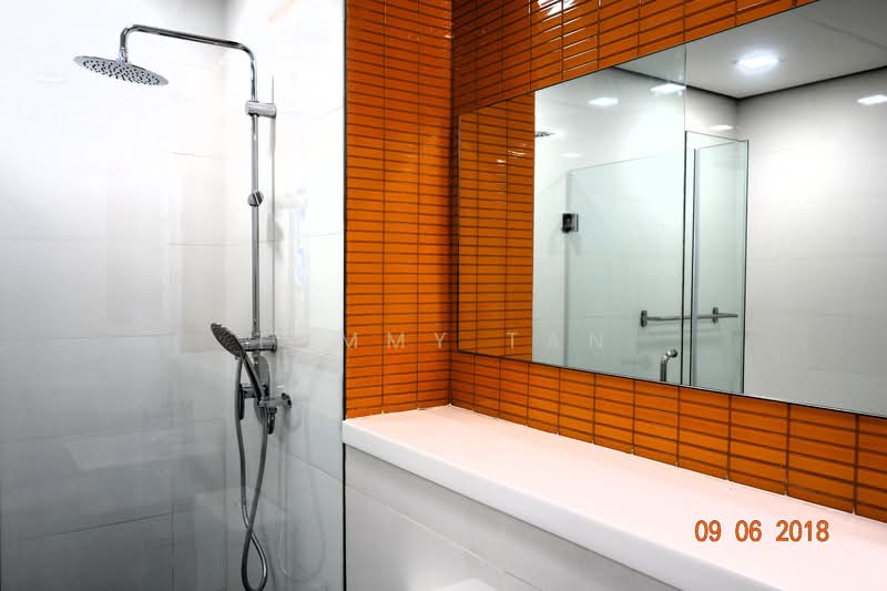Servis Apartment untuk Disewa di Arcoris SOHO - TOMMY TAN - Bathroom - PropertyGuru.com.my