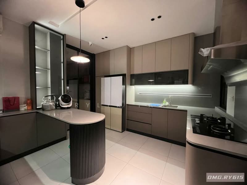 Semi-Detached House for Sale in Kota Kemuning (Shah Alam) - Rylin Tan - Kitchen - PropertyGuru.com.my