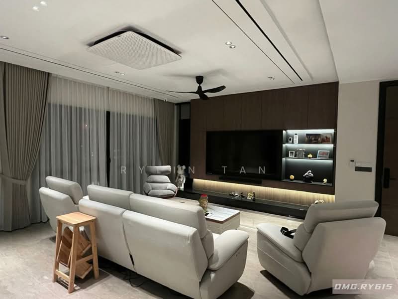 Semi-Detached House for Sale in Kota Kemuning (Shah Alam) - Rylin Tan - Living Room - PropertyGuru.com.my