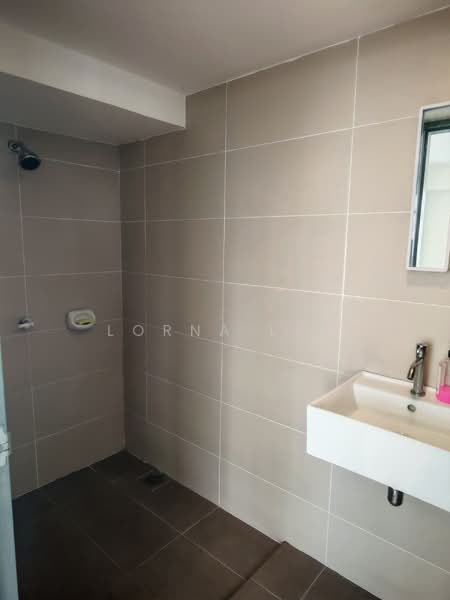 Servis Apartment untuk Disewa di Pinnacle Petaling Jaya - Lorna Lim - Bathroom - PropertyGuru.com.my