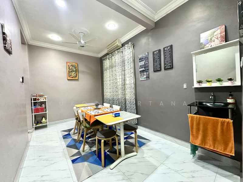 Rumah Banglo untuk Dijual di Shah Alam (Selangor) - Syukor Hartanah - Dining Room - PropertyGuru.com.my