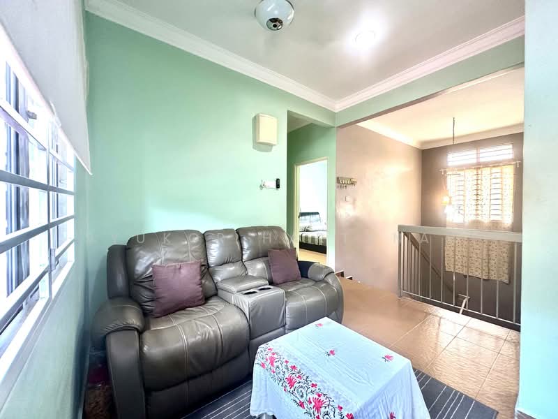 Rumah Banglo untuk Dijual di Shah Alam (Selangor) - Syukor Hartanah - Living Room - PropertyGuru.com.my