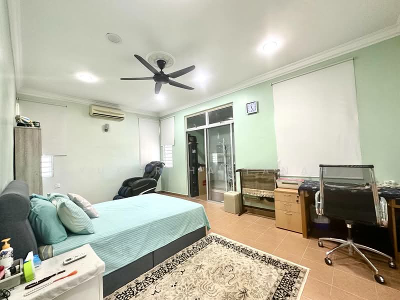 Rumah Banglo untuk Dijual di Shah Alam (Selangor) - Syukor Hartanah - Bedroom - PropertyGuru.com.my