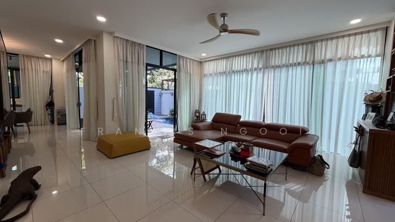 Rumah Berkembar untuk Dijual di Pantai Tengah (Chenang) - Francis Ngooi - PropertyGuru.com.my