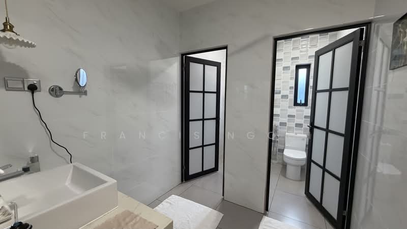 Rumah Berkembar untuk Dijual di Pantai Tengah (Chenang) - Francis Ngooi - PropertyGuru.com.my