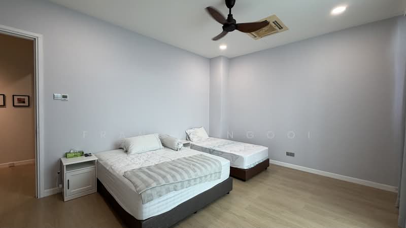 Rumah Berkembar untuk Dijual di Pantai Tengah (Chenang) - Francis Ngooi - PropertyGuru.com.my