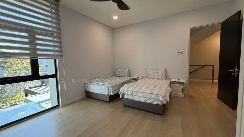 Rumah Berkembar untuk Dijual di Pantai Tengah (Chenang) - Francis Ngooi - PropertyGuru.com.my