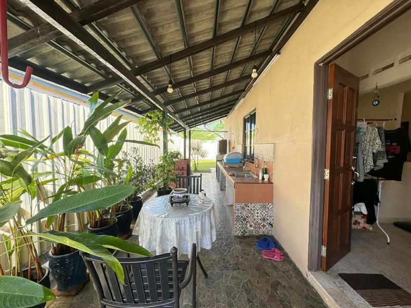Bungalow for Sale in Rawang (Selangor) - May Liong - Exterior - PropertyGuru.com.my