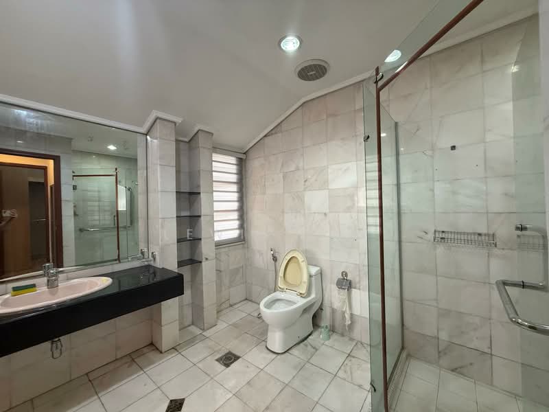 Rumah Banglo untuk Dijual di Country Heights (Kajang) - Lewis Tam - PropertyGuru.com.my