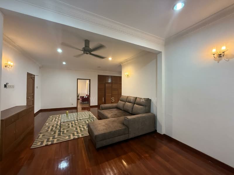 Rumah Banglo untuk Dijual di Country Heights (Kajang) - Lewis Tam - PropertyGuru.com.my