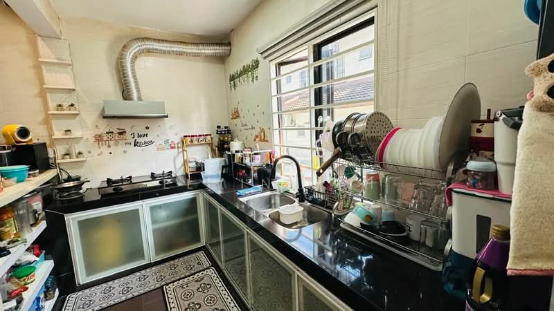 2-storey Terraced House for Sale in Kota Emerald (Rawang) - Elwin Mah - Kitchen - PropertyGuru.com.my
