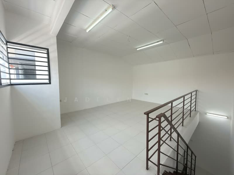 Rumah Teres 2.5 Tingkat untuk Disewa di Kelapa Sawit (Kulai) - Jadelyn Ng - PropertyGuru.com.my