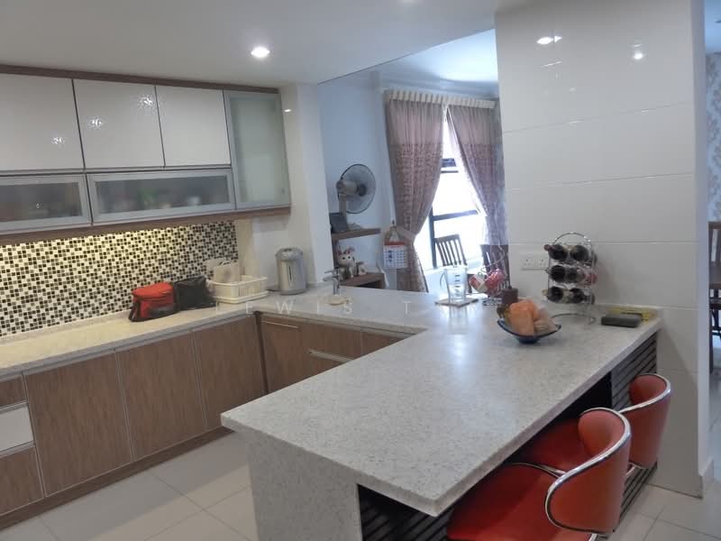 Condominium for Sale at Papillon Desahill Condominium - Lewis Tam - Kitchen - PropertyGuru.com.my