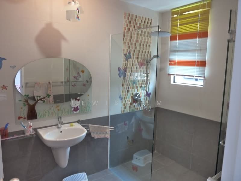 Condominium for Sale at Papillon Desahill Condominium - Lewis Tam - Bathroom - PropertyGuru.com.my