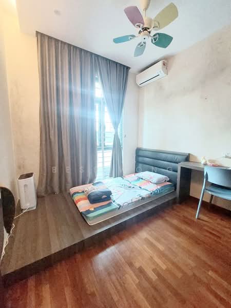 Service Residence for Sale at Crescent Bay Suites (Teluk Bayu) - Bess Wong - PropertyGuru.com.my