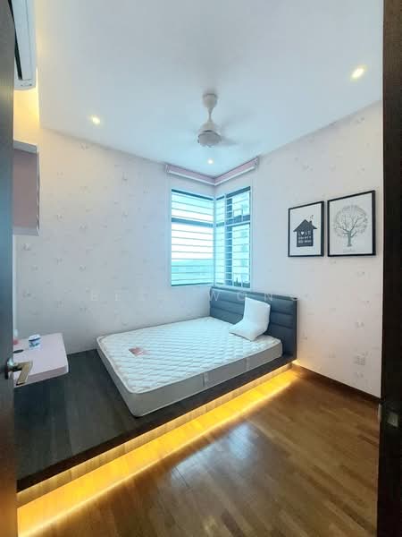 Service Residence for Sale at Crescent Bay Suites (Teluk Bayu) - Bess Wong - PropertyGuru.com.my