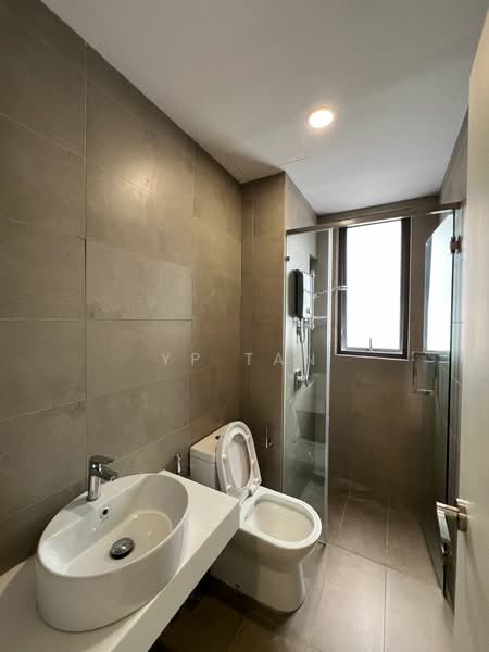 Condominium for Rent at Kuchai Sentral - YP Tan - Bathroom - PropertyGuru.com.my