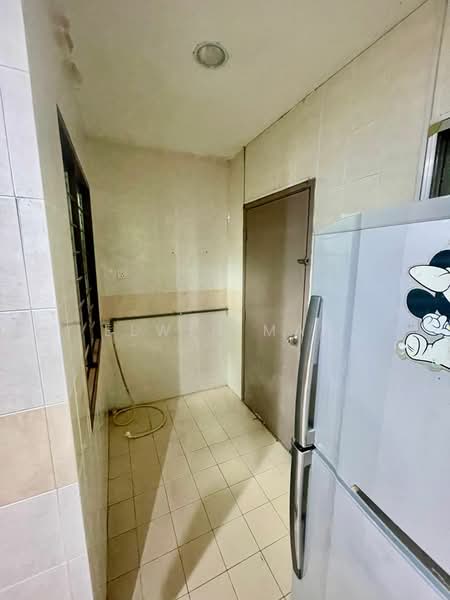 2-storey Terraced House for Sale in Rawang Perdana 2 (Rawang) - Elwin Mah - Kitchen - PropertyGuru.com.my