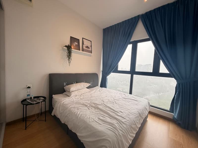 Kondominium untuk Dijual di Bay Point @ Country Garden Danga Bay - Kyle Das - Bedroom - PropertyGuru.com.my