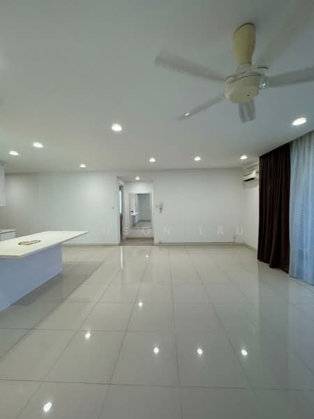 Kondominium untuk Disewa di Le Yuan Residence - Hanson Lau - Living Room - PropertyGuru.com.my