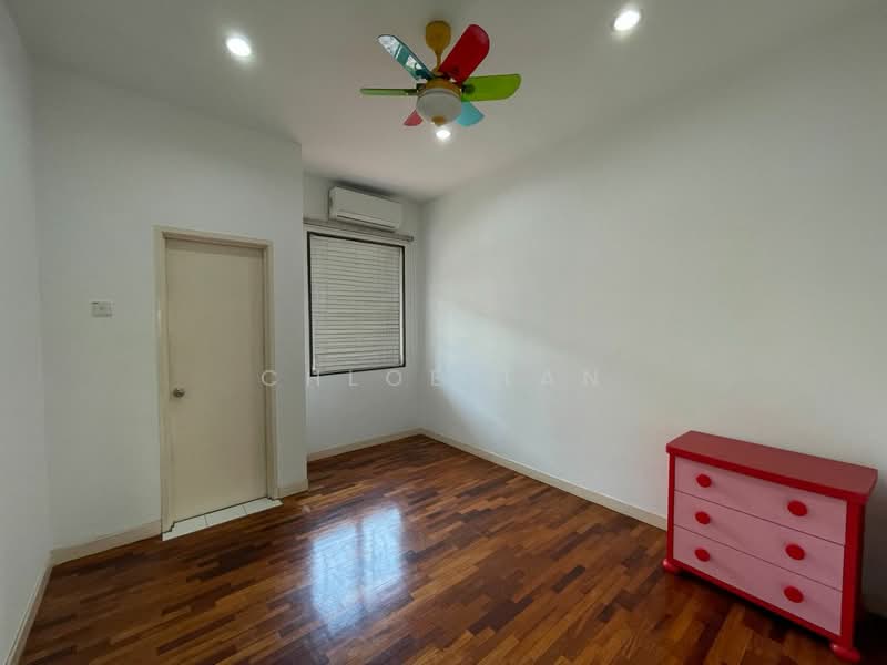 Rumah Teres 2 Tingkat untuk Dijual di Kota Kemuning (Shah Alam) - Chloe Tan - PropertyGuru.com.my