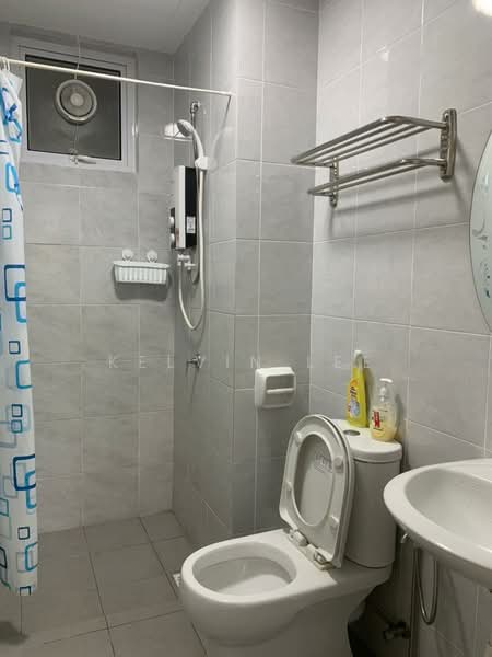 Condominium for Sale at i-Santorini - Kelvin Lee - Bathroom - PropertyGuru.com.my