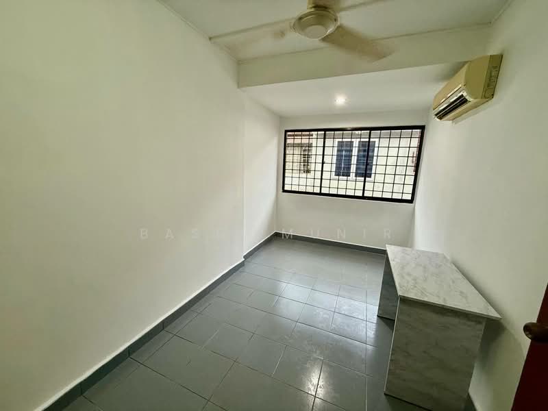 Rumah Teres 1.5 Tingkat untuk Dijual di Usj 2 (Subang Jaya) - Basri Munir - Interior - PropertyGuru.com.my