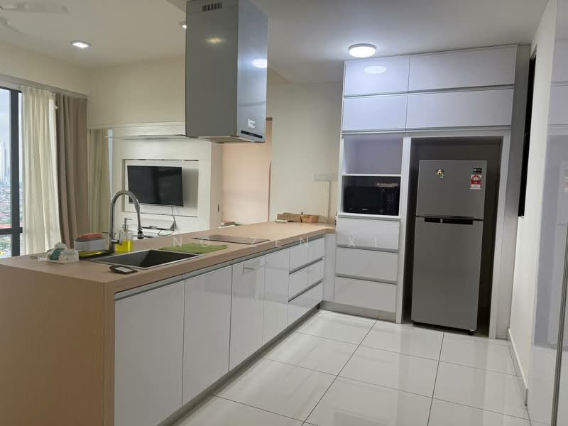 Service Residence for Rent at Southkey Mosaic - NG ZEN XI - Kitchen - PropertyGuru.com.my