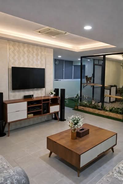 Servis Apartment untuk Dijual di Venti @ Skycube Residences - Willson Lee - Living Room - PropertyGuru.com.my