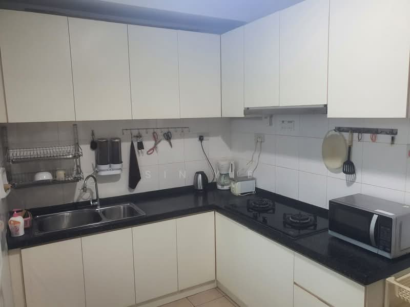 Servis Apartment untuk Dijual di Pangsapuri Tanah Emas (Golden Sands) - Sin Yie - Kitchen - PropertyGuru.com.my