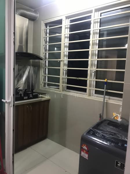 Condominium for Rent at 222 Residency - Annie How - Kitchen - PropertyGuru.com.my
