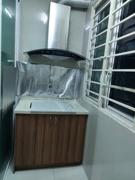Condominium for Rent at 222 Residency - Annie How - Kitchen - PropertyGuru.com.my