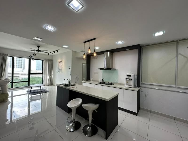 Service Residence for Rent at Southkey Mosaic - NG ZEN XI - Kitchen - PropertyGuru.com.my