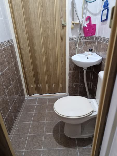 Terraced House for Rent in Taman Samudra Teres (Batu Caves) - Amber Ng - Bathroom - PropertyGuru.com.my