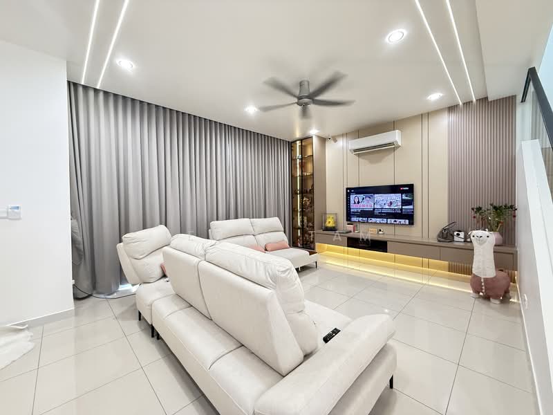 2-storey Terraced House for Sale in Jade Hills (Kajang) - Lewis Tam - PropertyGuru.com.my
