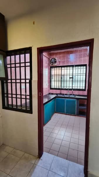 2-storey Terraced House for Sale in Taman Setia Indah (Tebrau) - Jayden Ng - Kitchen - PropertyGuru.com.my