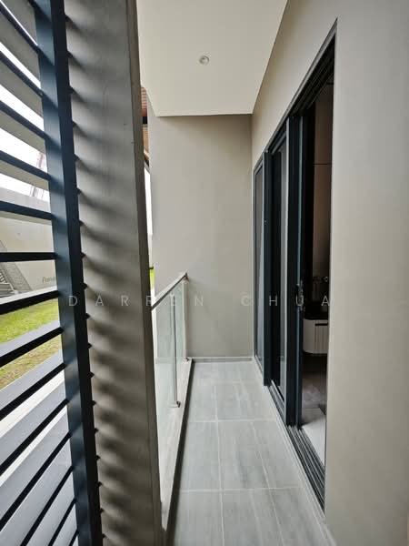 Servis Apartment untuk Dijual di Parkland by the River - Darren Chua - Balcony - PropertyGuru.com.my