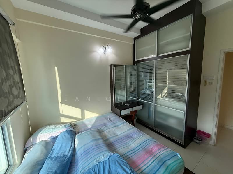 Condominium for Sale at The Golden Triangle Condominium - Janice Ooi - Bedroom - PropertyGuru.com.my