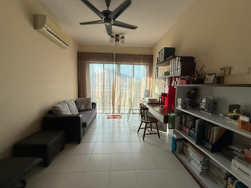 Condominium for Sale at The Golden Triangle Condominium - Janice Ooi - Living Room - PropertyGuru.com.my