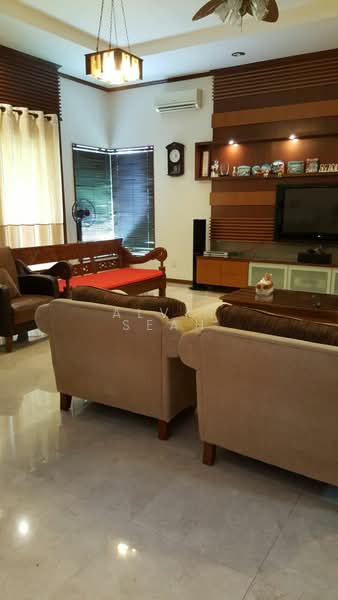 Bungalow House untuk Dijual di Damansara Idaman (Ara Damansara) - Alvin Seah - Living Room - PropertyGuru.com.my
