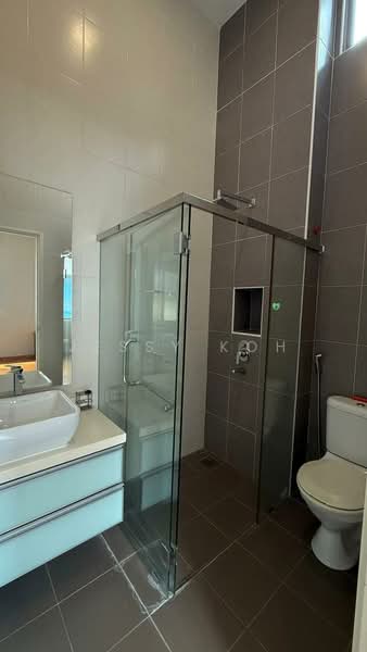Rumah Berkembar untuk Disewa di Taman Mount Austin (Tebrau) - Jessy Koh - Bathroom - PropertyGuru.com.my