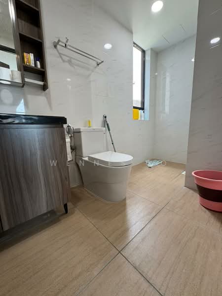Service Residence for Sale at Country Garden Central Park - Wennes Go - Bathroom - PropertyGuru.com.my